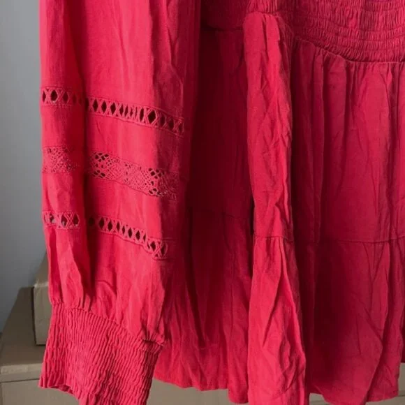 NWT Women's TORRID Red Lenny Smocked Babydoll Peasant Top Blouse Size 2 2X 18-20 - Picture 2 of 4